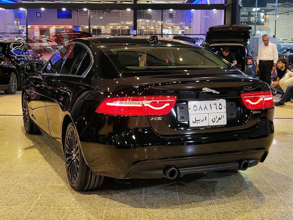 جاكوار XE